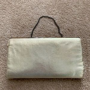 Women’s clutch